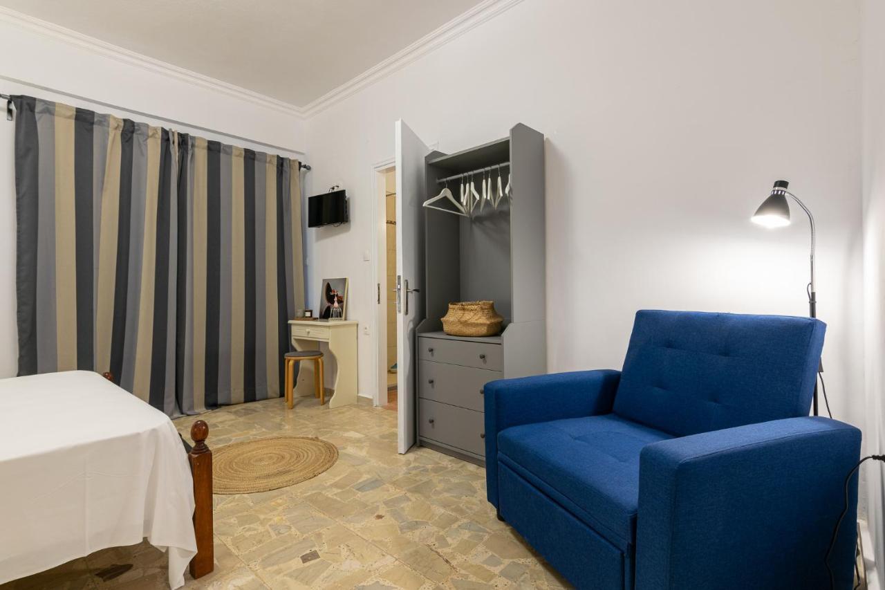 Denise Studios And Apartments Argassi Bagian luar foto