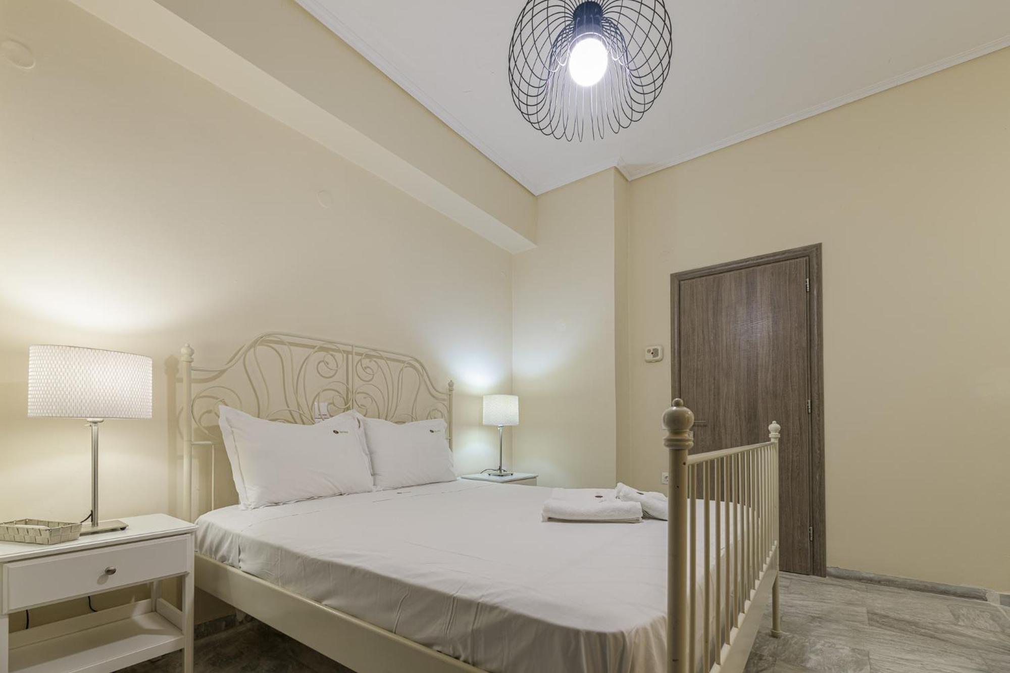 Denise Studios And Apartments Argassi Bagian luar foto