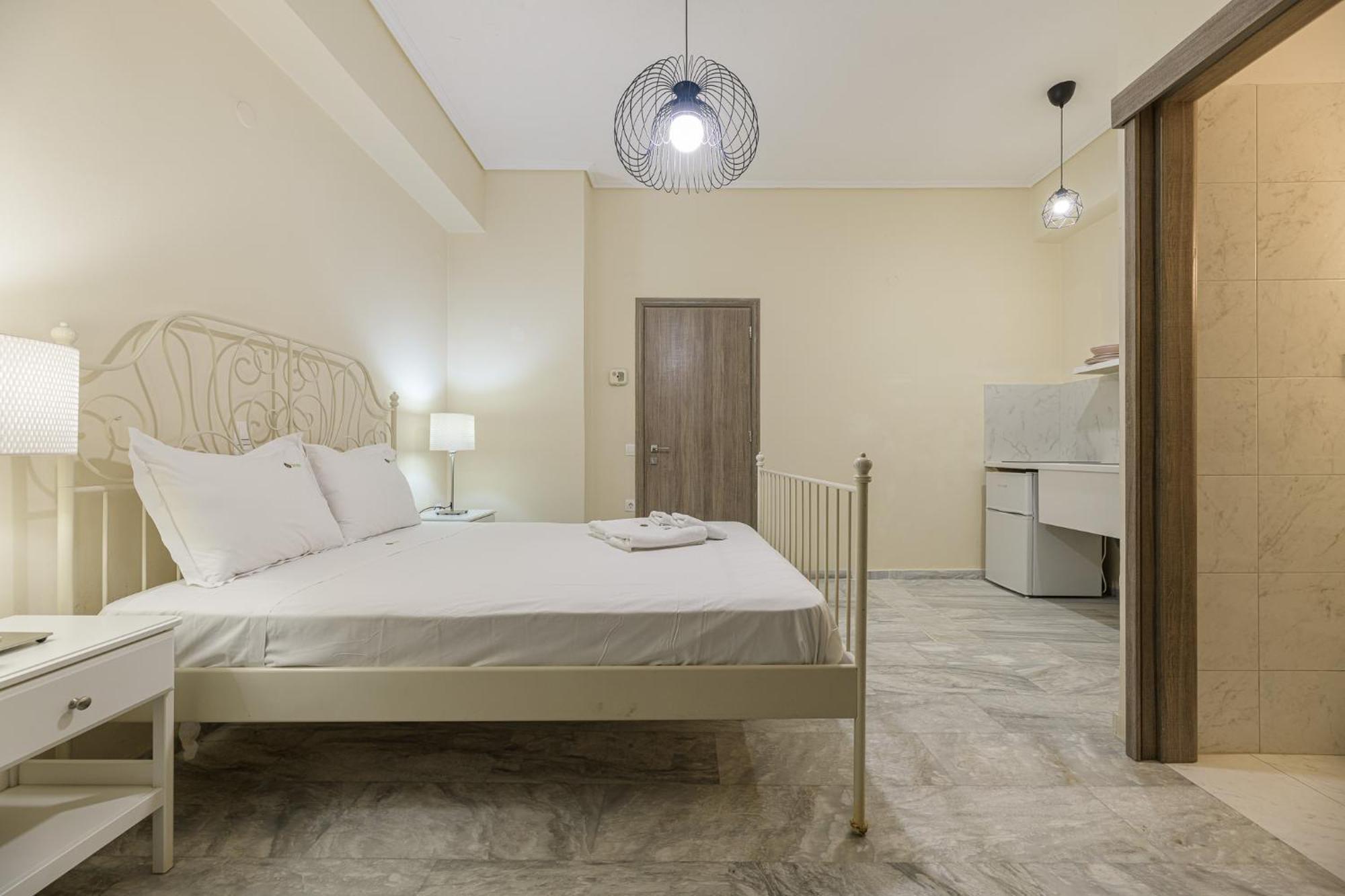 Denise Studios And Apartments Argassi Bagian luar foto