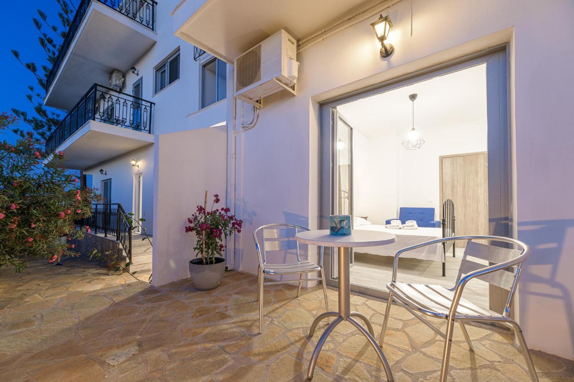 Denise Studios And Apartments Argassi Bagian luar foto
