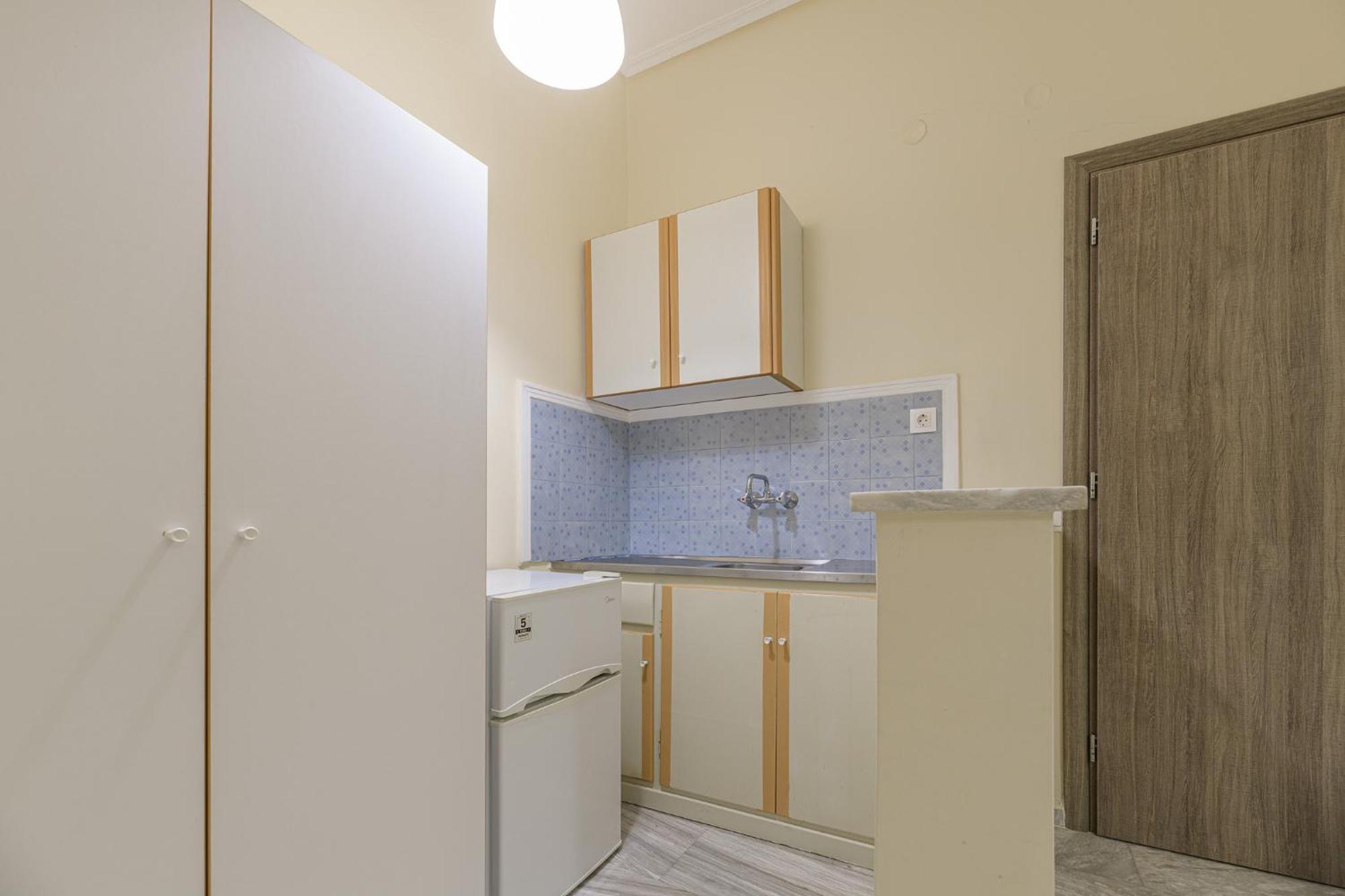 Denise Studios And Apartments Argassi Bagian luar foto