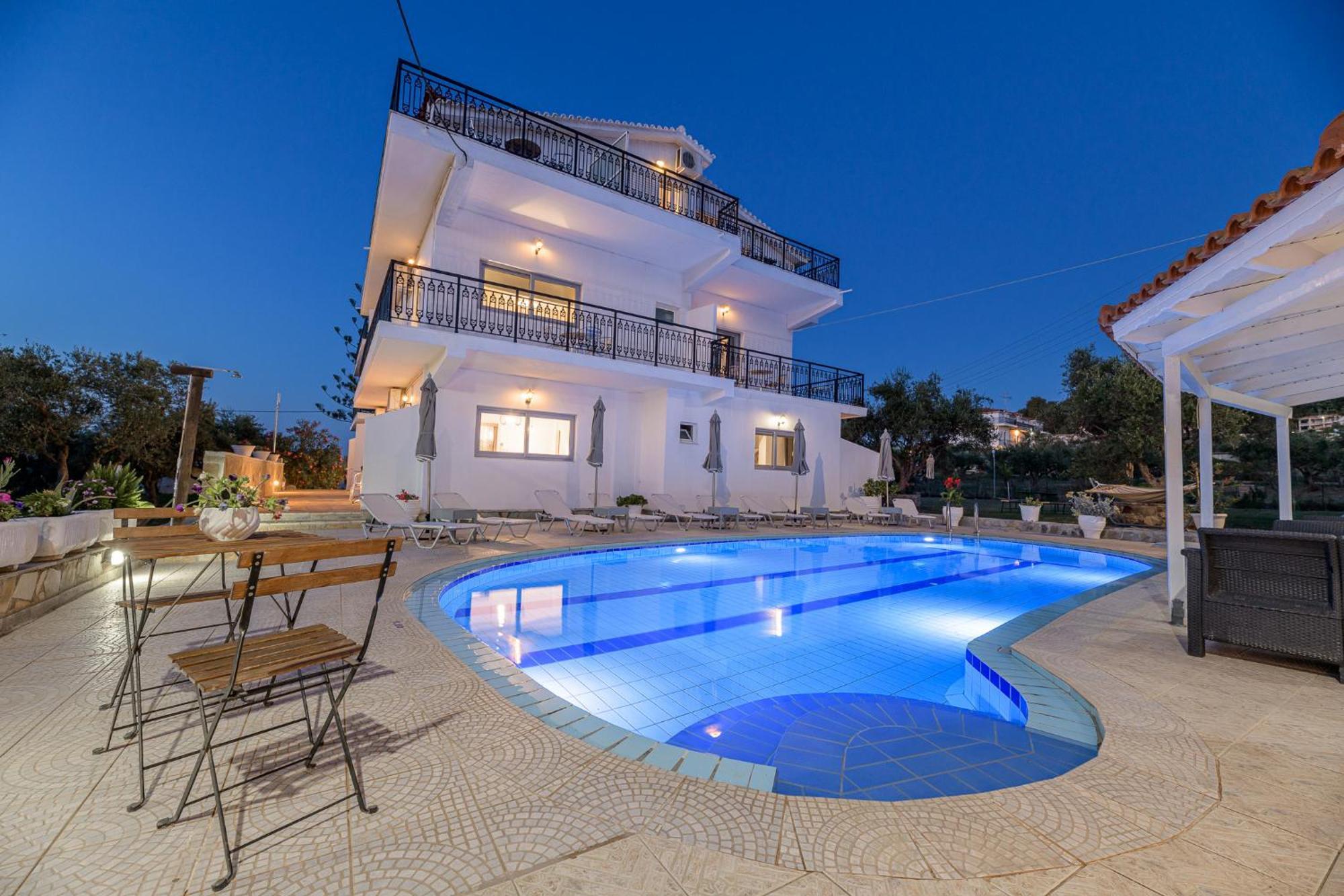 Denise Studios And Apartments Argassi Bagian luar foto